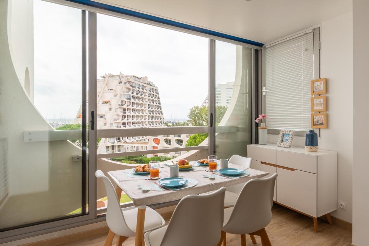 Au Paradis Bleu - Parking Prive - Literie Confortable - Vue Port - Plage A 5 Min Ла Гранде-Моте Екстериор снимка